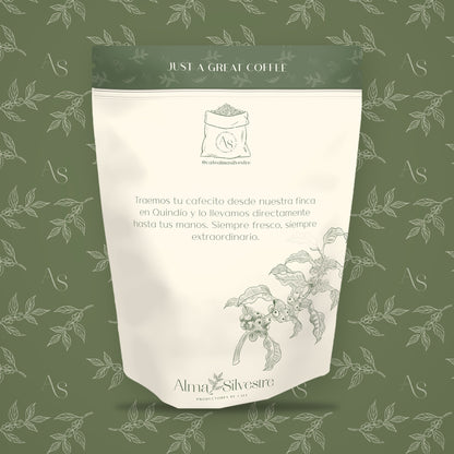 Reverso de la bolsa de café de especialidad Vinotinto Alma Silvestre, 340 g